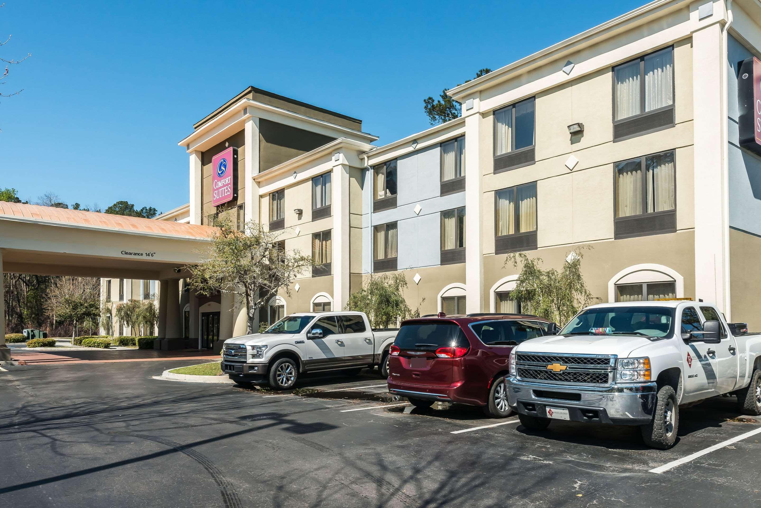 Comfort Suites Near Mcas Бофорт Экстерьер фото