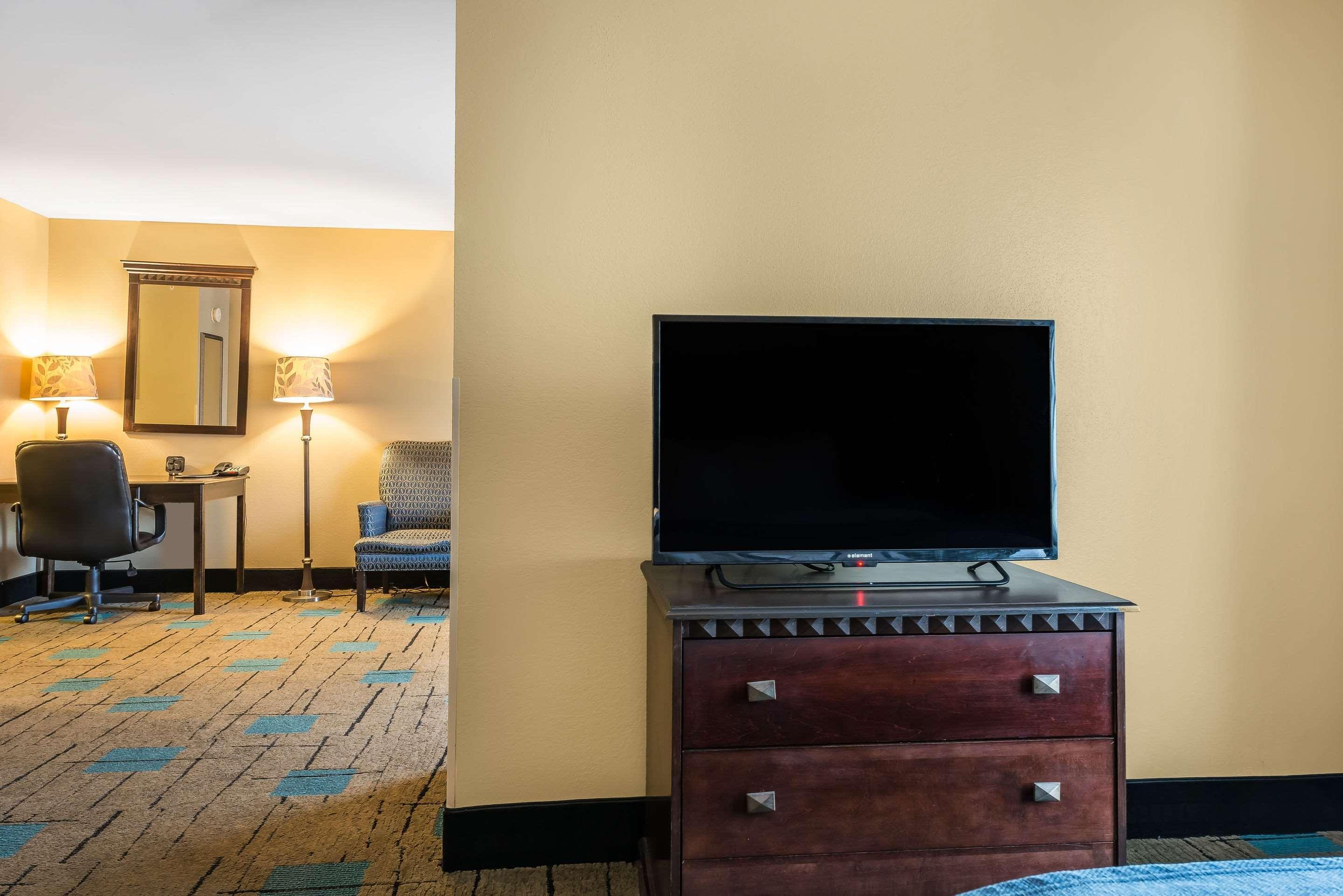 Comfort Suites Near Mcas Бофорт Экстерьер фото